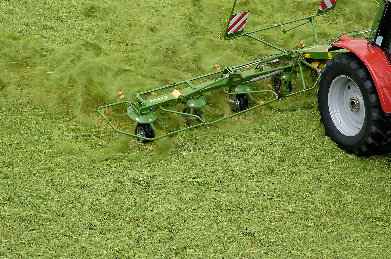 2. Krone KW 8.82